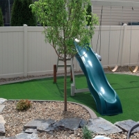 Fake Turf Falls City Texas Playgrounds Back Yard