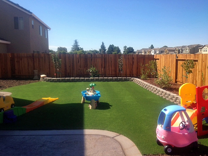 Fake Grass Cross Mountain Texas Playgrounds Back Yard