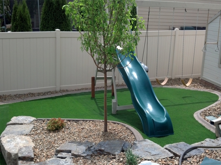 Fake Turf Falls City Texas Playgrounds Back Yard