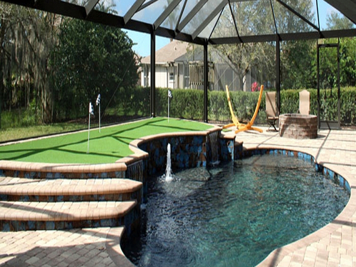 Golf Putting Greens Calvert Texas Artificial Grass Summer