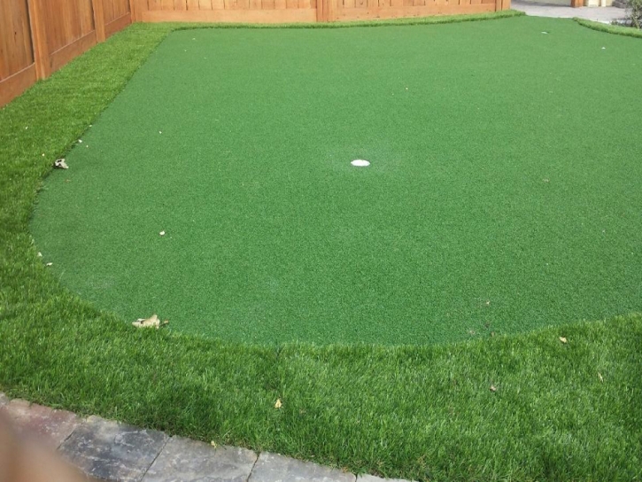 Golf Putting Greens Yoakum Texas Artificial Grass