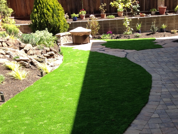 Grass Installation Hilltop Lakes, Texas Rooftop