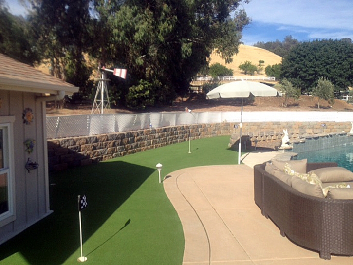 Putting Greens Alamo Heights Texas Artificial Turf Back